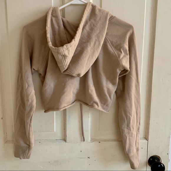 SASKI COLLECTION cropped tan hoodie - Picture 16 of 16
